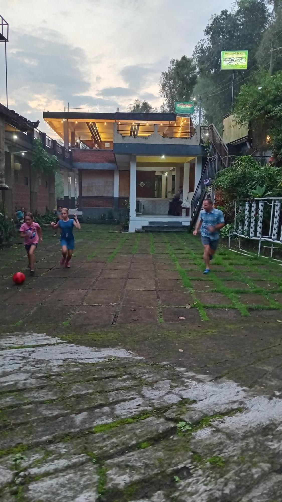 Kanaya Homestay & Warung Heaven Munduk  Ngoại thất bức ảnh